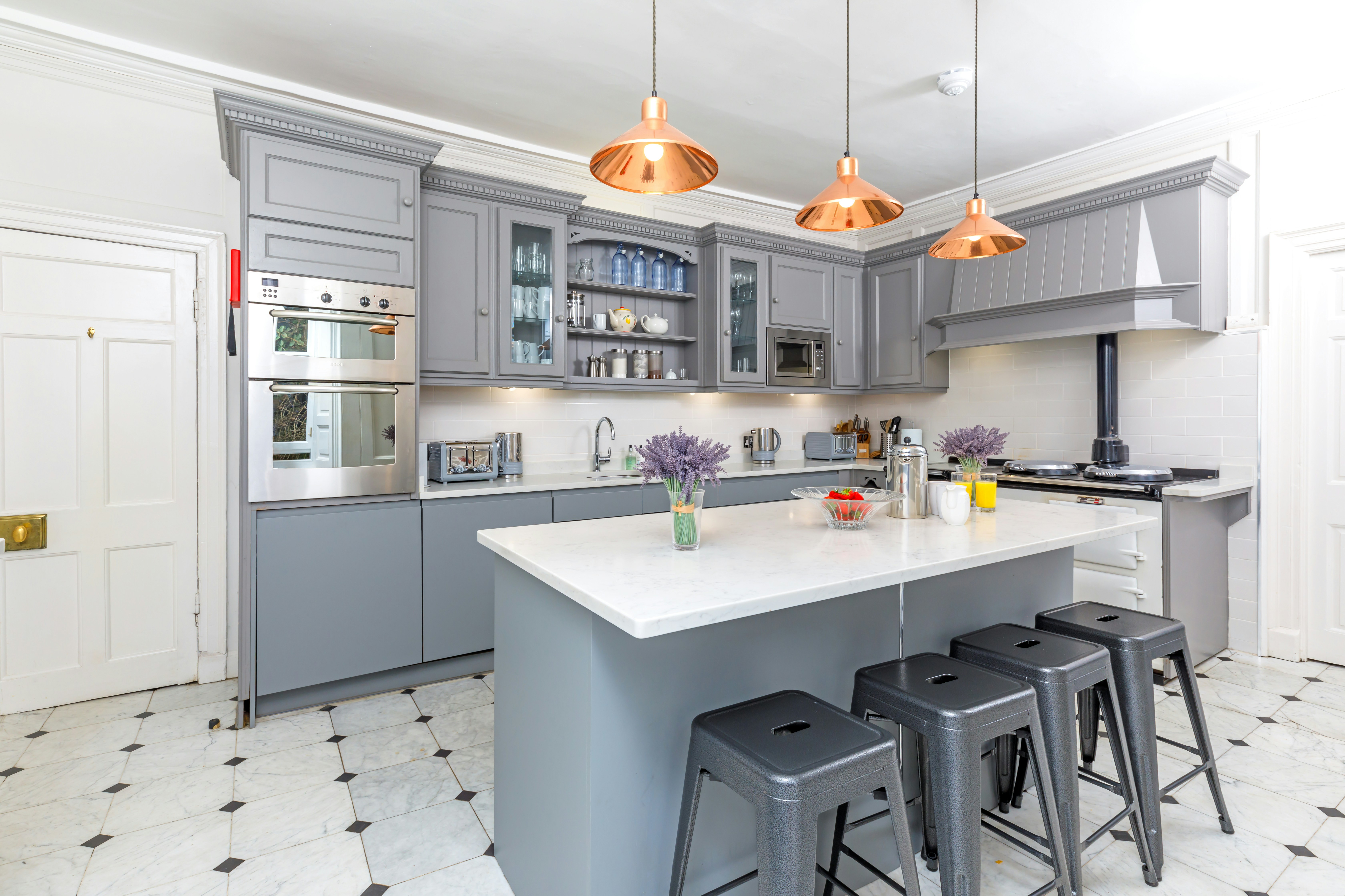 Handmade Kitchen | Painted with Solid Wood Worktops